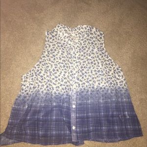 never worn sleeveless button up blouse